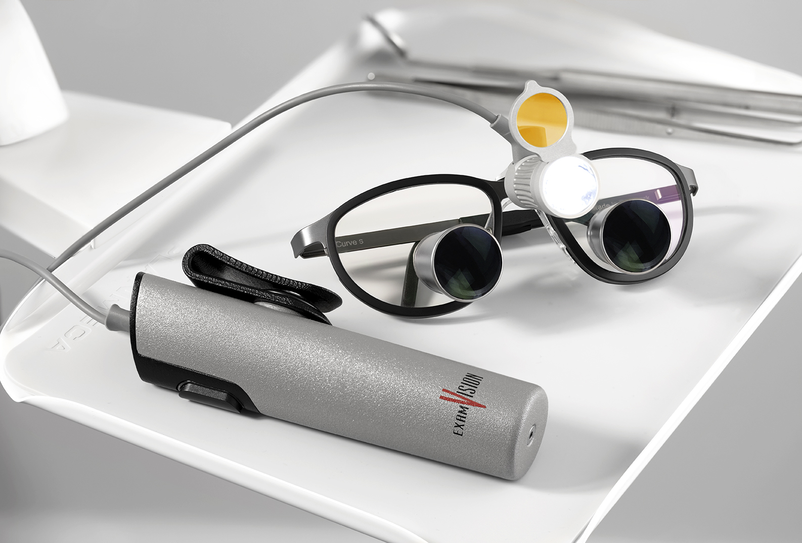 2023 11 Powergo Total Led On Dental Tray Low