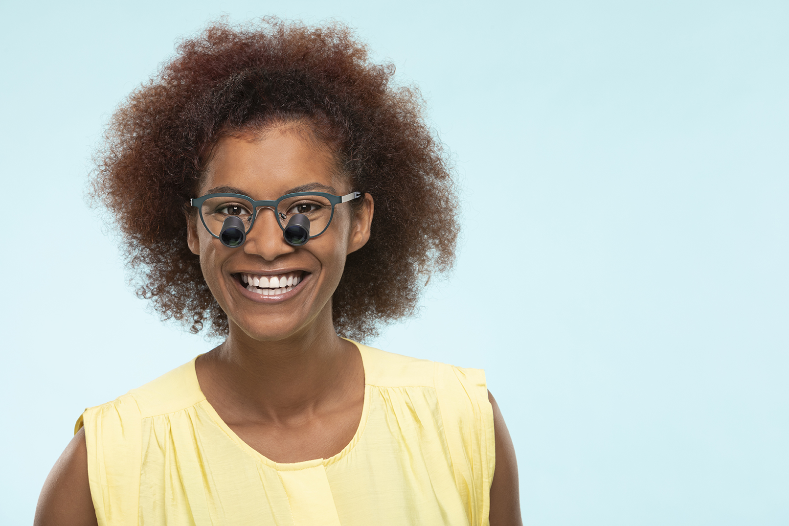 2023 02 Metro Green Woman 0241 Low